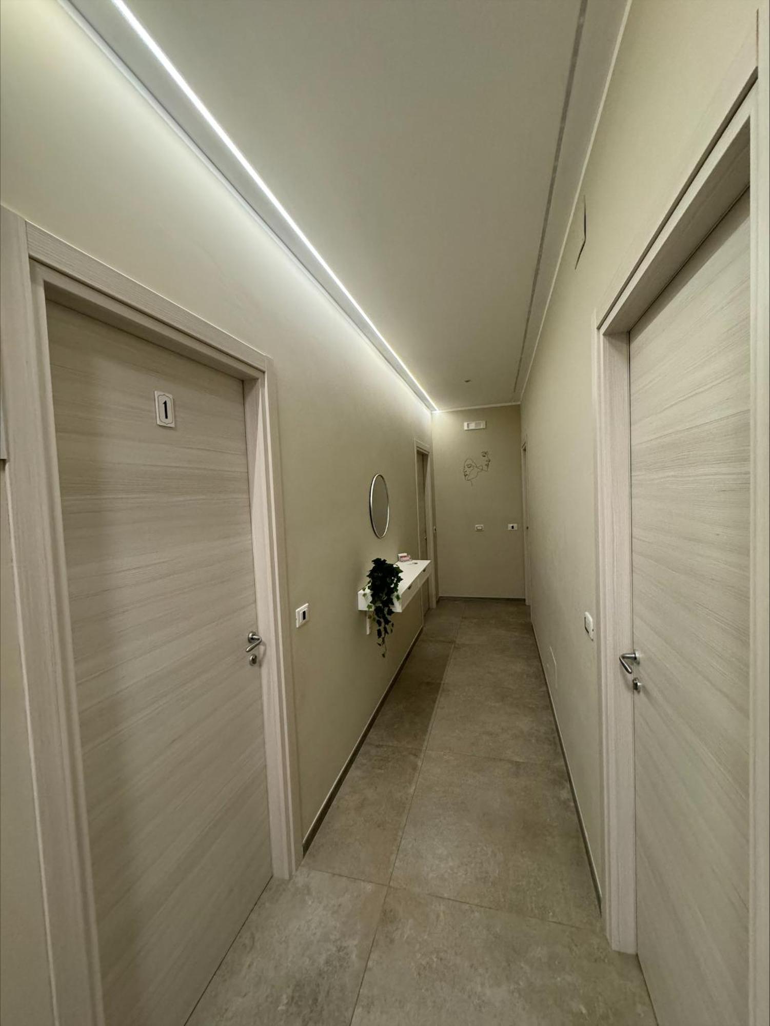B&B New Paris & Suite タラント エクステリア 写真